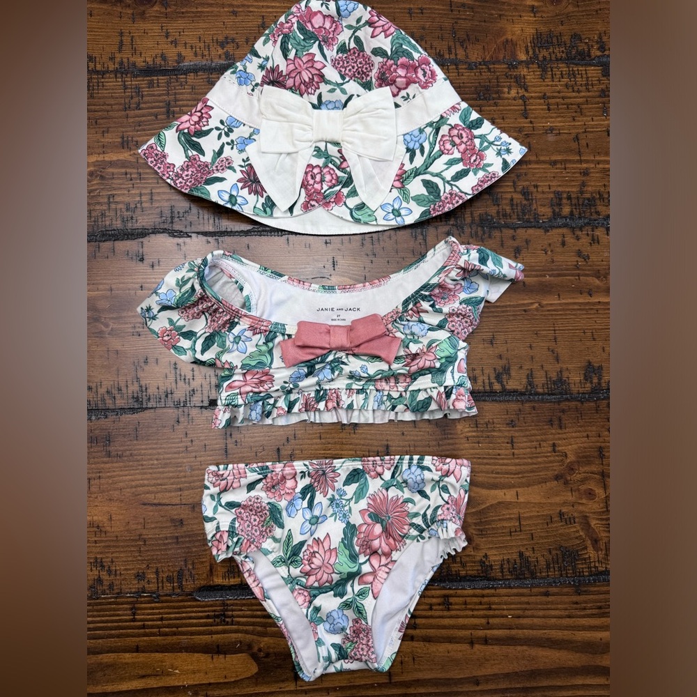 Janie & Jack Floral Bow 2-Piece Swimsuit 2T with Hat